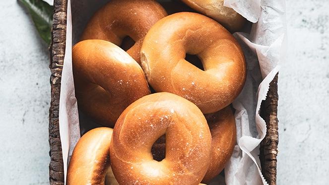 DAVINCI Hotels & Suites Brings The Flavour With Bagels and Milkshakes