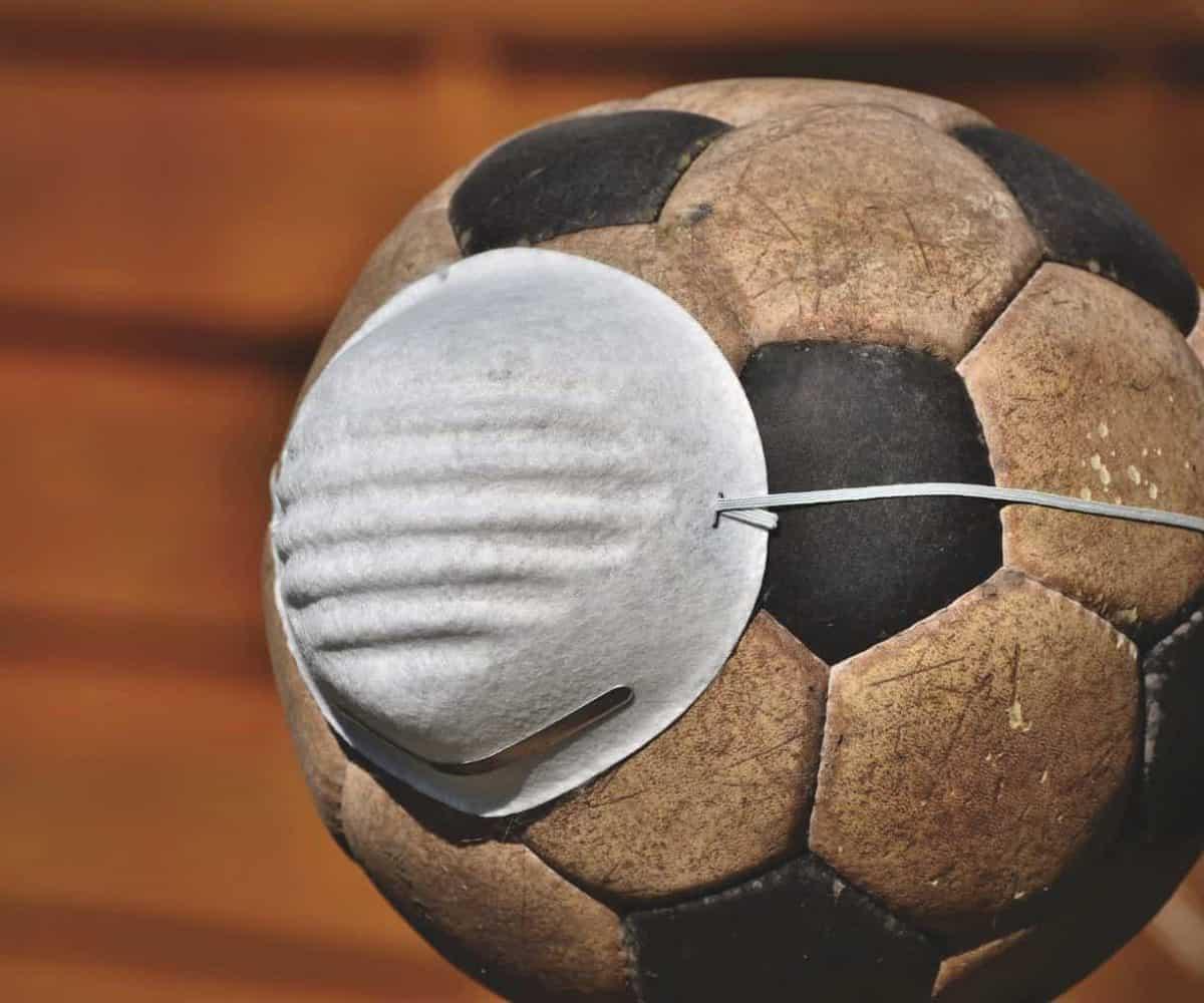 Barcelona legend Xavi tests positive for coronavirus