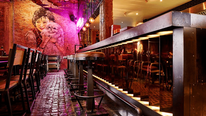 When Jan Smuts Met Bolton Road, Magic Happened