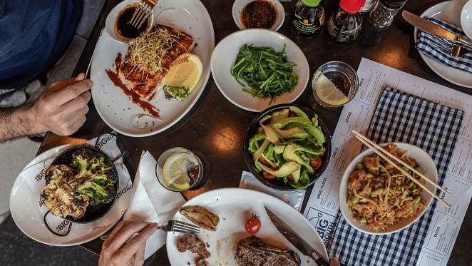 Dining at Nelson Mandela Square: Best Restaurants You Can't Miss