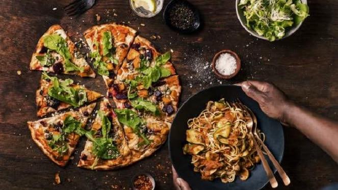 Piza E Vino Sunday Sessions