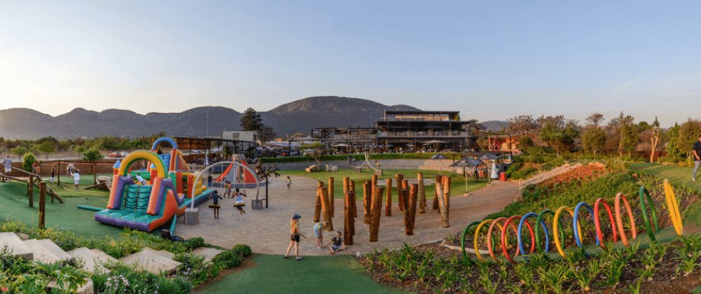 V8 Roadhouse Hartbeespoort: A Hub of Family-Friendly Fun and Culinary Delights!