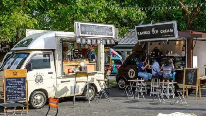 Food Truck Fridays December Edition