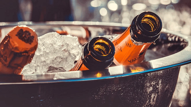 Bubbly Champagne Lounge VVIP Experience