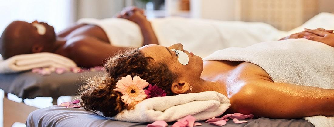 Valentine's Couples Spa Treatments For You & Bae!