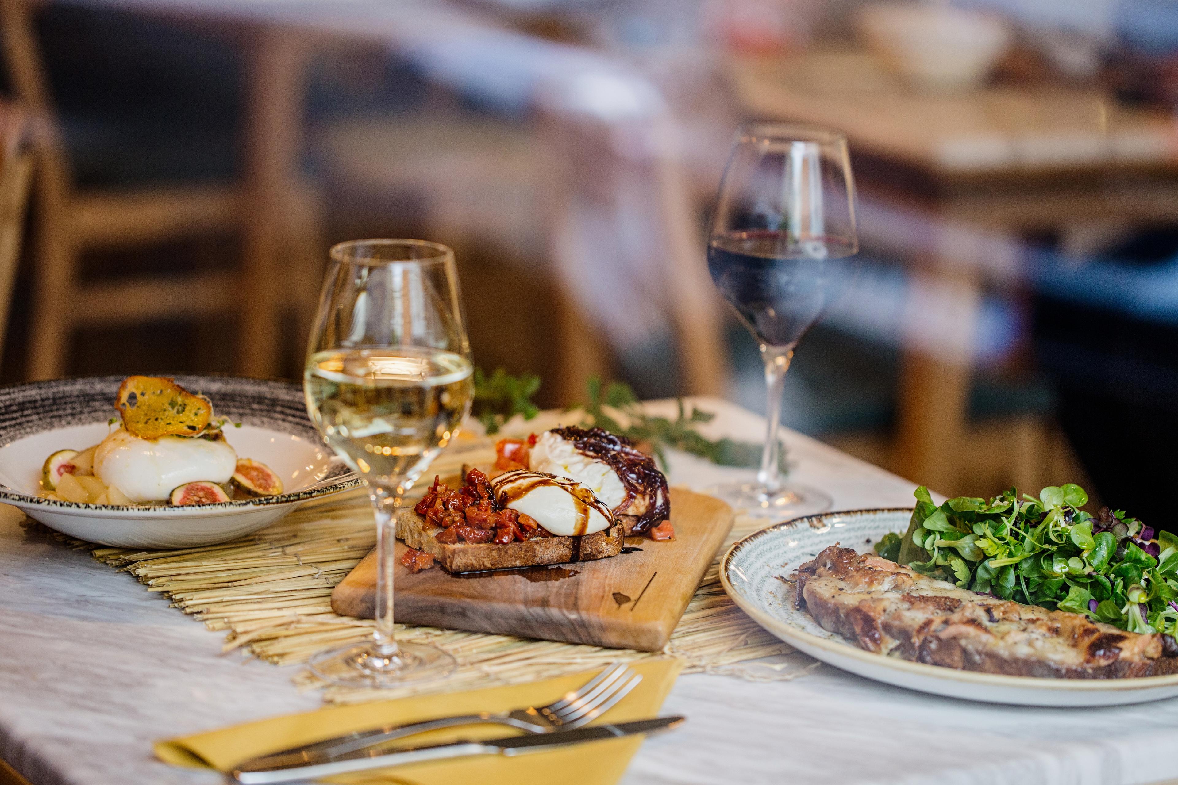 Restaurants in Braamfontein: Culture Meets Cuisine