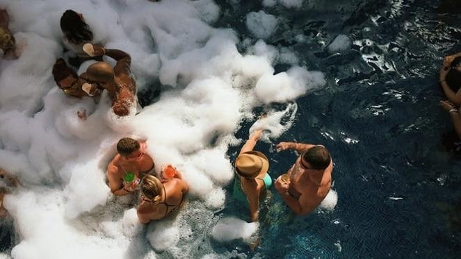 Coronita Pool Party At The Aquadome