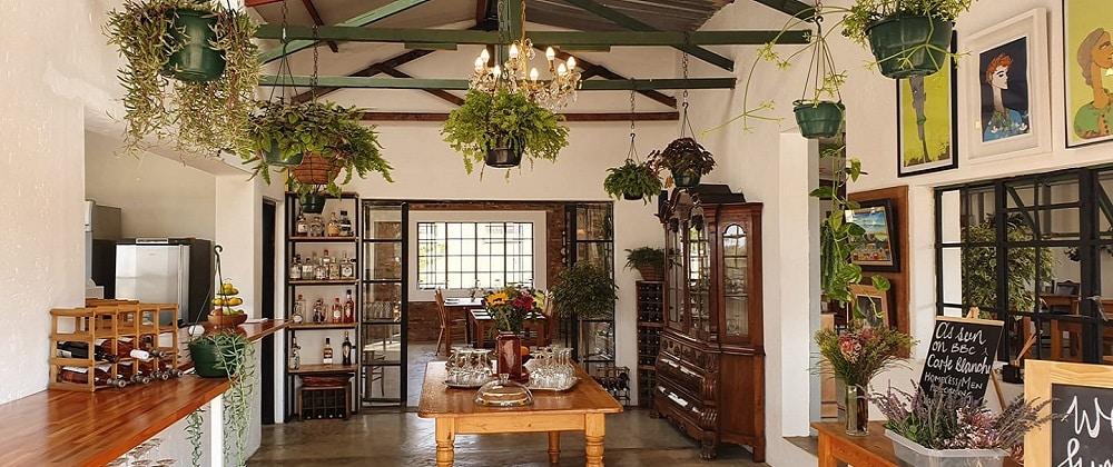 Why You Need To Visit The Shed & Silo Country Cafe