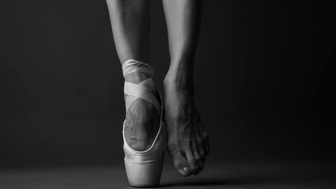 Ballet Celebrates Xmas In July At The Lyric Theatre