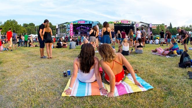 Hawaii Spring Picnic at Germiston Lake