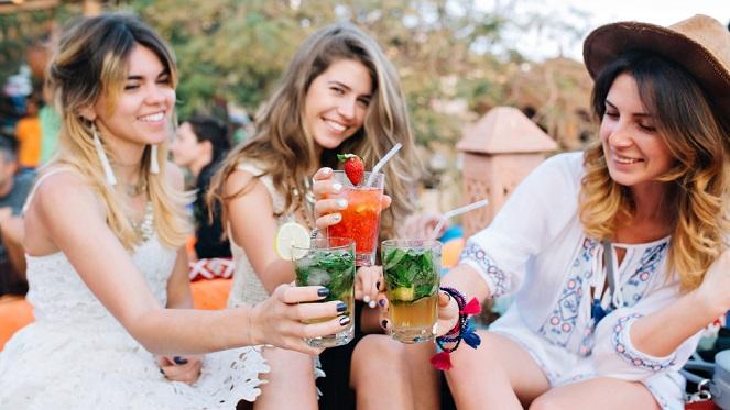 The Gin And Tonic Picnic At The View