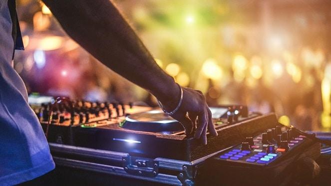 Crash The Warehouse Event