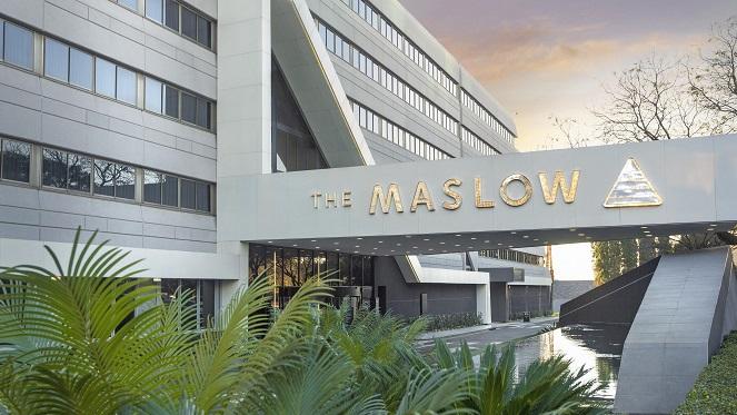 A Magical Christmas Family-Styled Feast At The Maslow