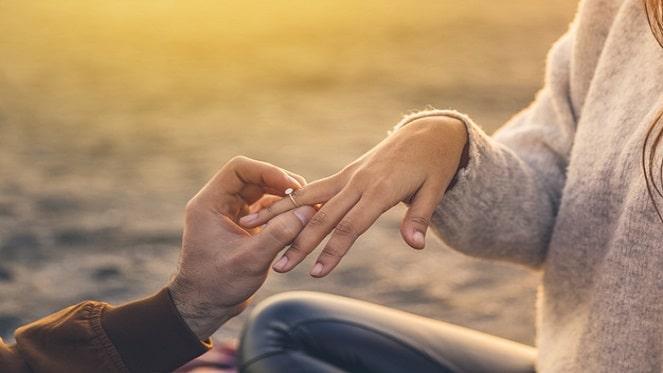 Are Diamond Wedding Rings Going Out Of Fashion?